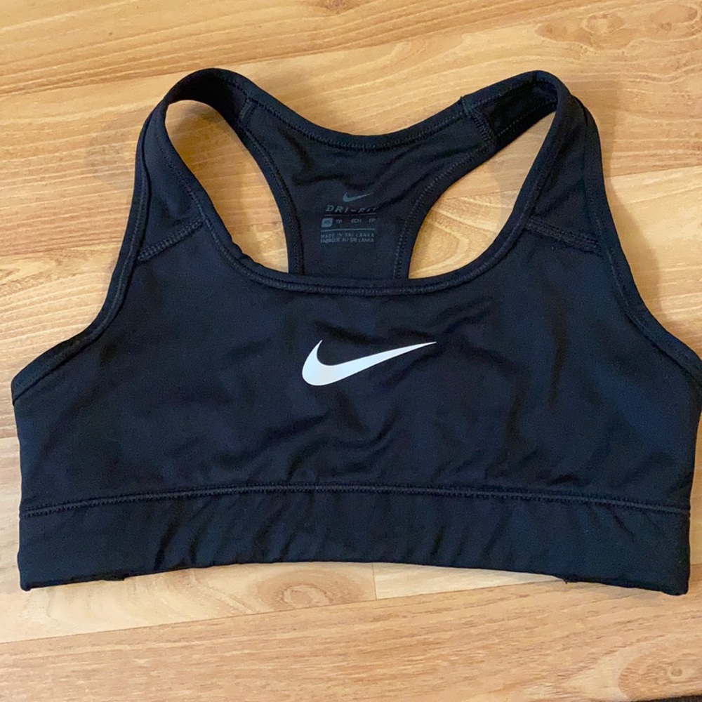 Sports bra